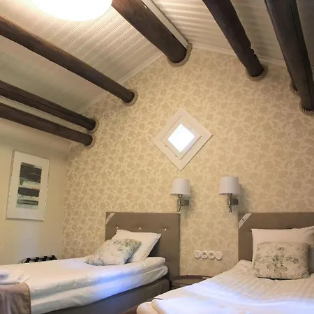 Woikoski Feeling - Kirjokiven Kartano 5* Joutsenlahti