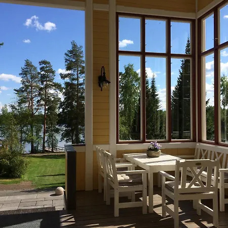 Отель Woikoski Feeling - Kirjokiven Kartano 5*