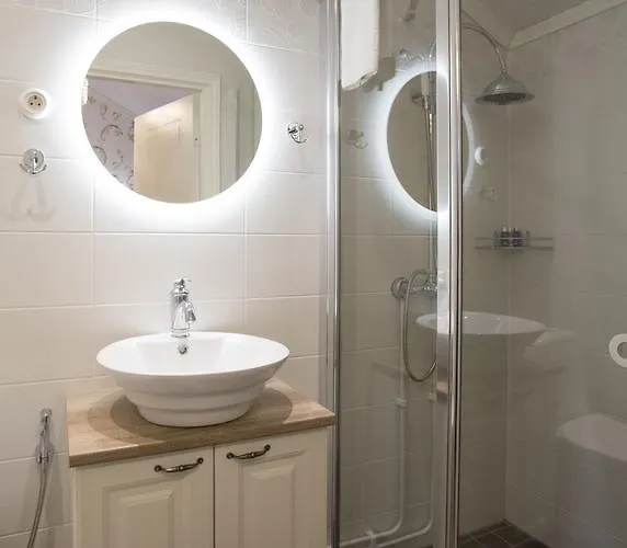 Woikoski Feeling - Kirjokiven Kartano فندق Joutsenlahti